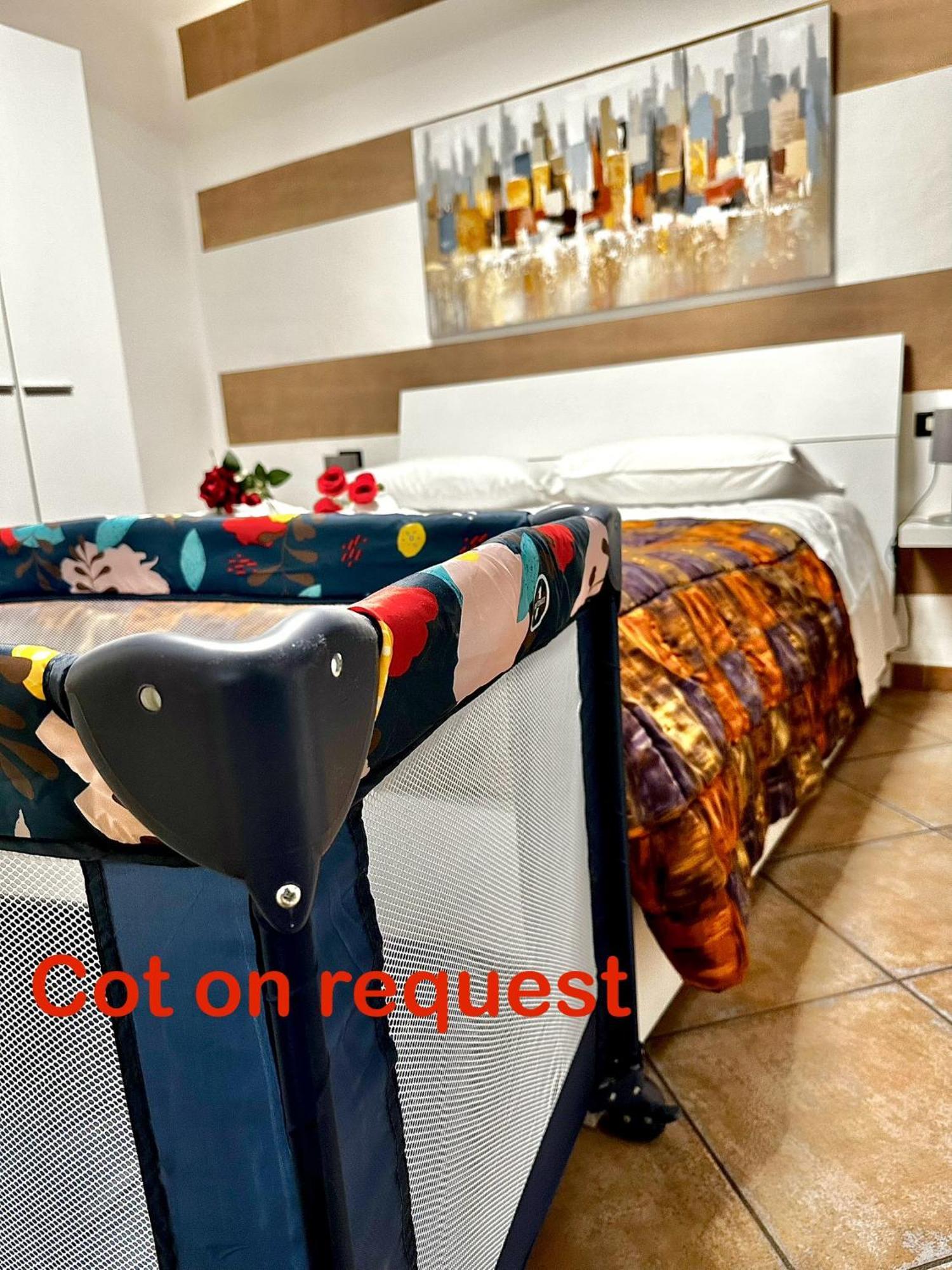 Ubetty Village Center Two-Bedrooms Apartment 5Terreparco 리오마기오레 외부 사진