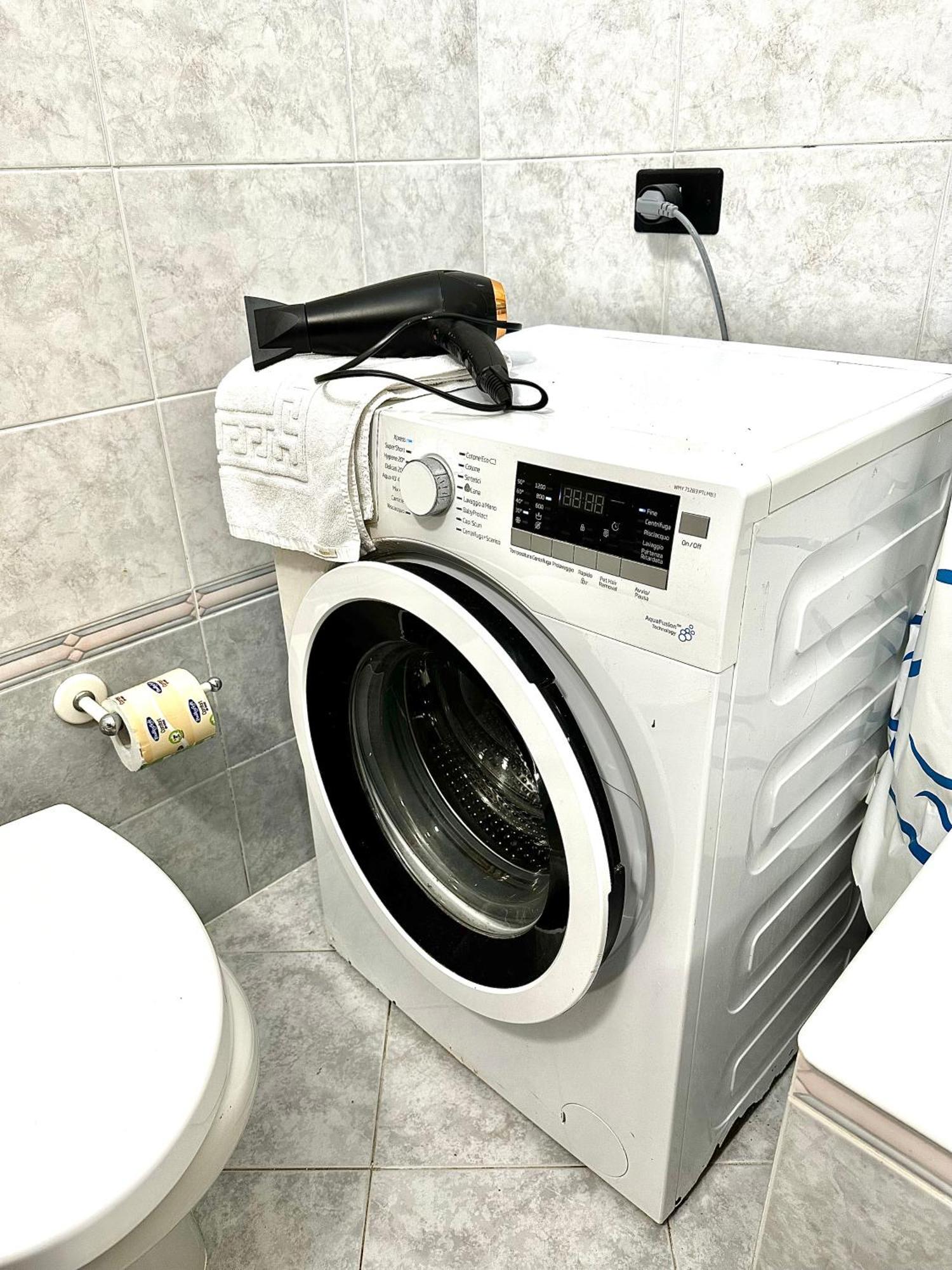 Ubetty Village Center Two-Bedrooms Apartment 5Terreparco 리오마기오레 외부 사진